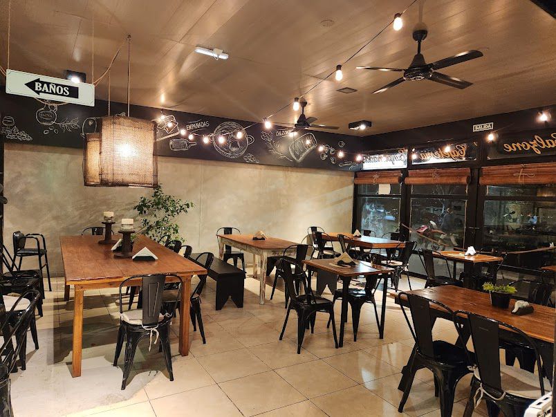 Pizzer&iacute;a Piamonte 